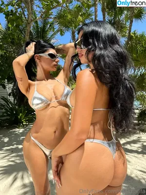 Mia Khalifa / miakhalifa nude photo #0015