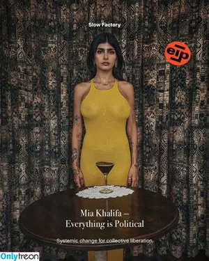 Mia Khalifa / miakhalifa nude photo #0020