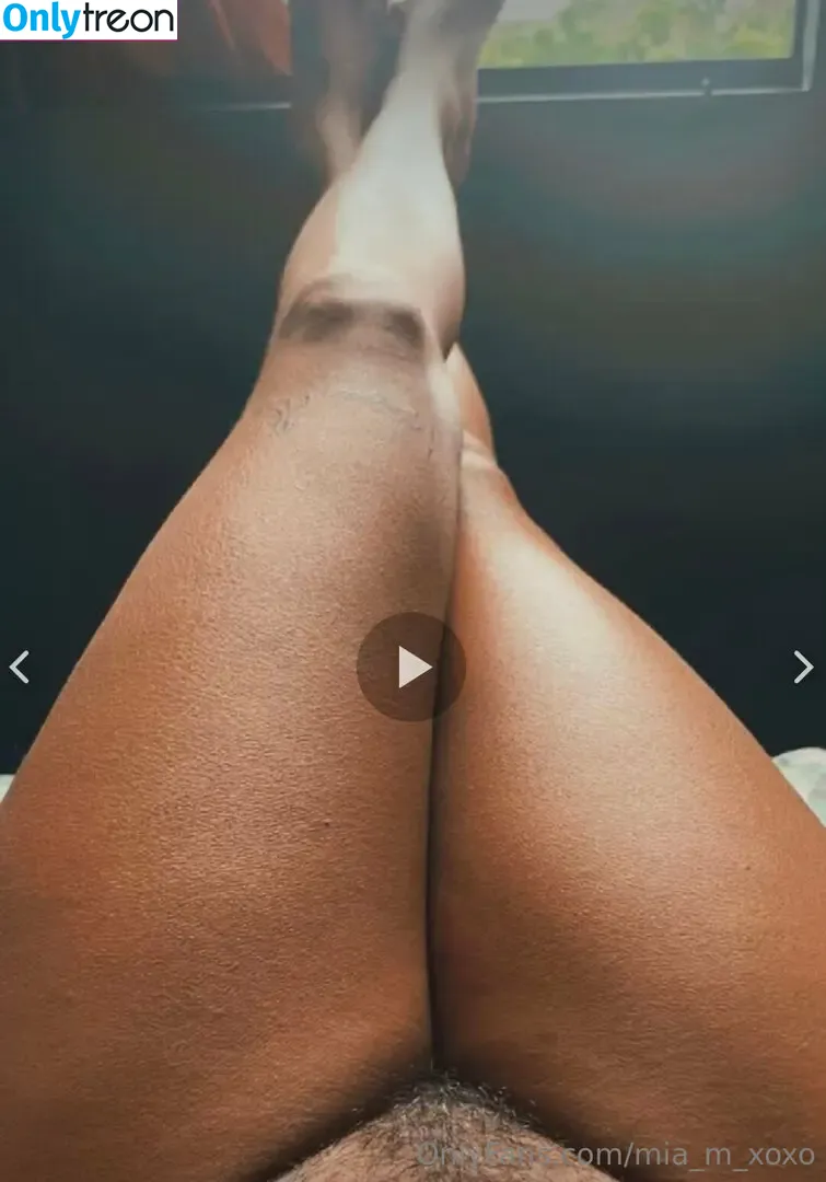 mia_m_xoxo nude photo #0001 (_xoxo.mia_)