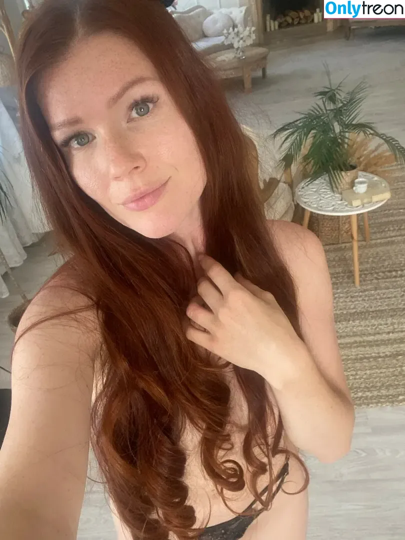 Mia Sollis nude photo #1184 (miastune)
