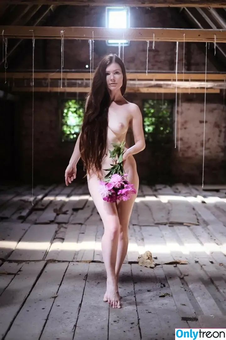 Mia Sollis nude photo #1201 (miastune)
