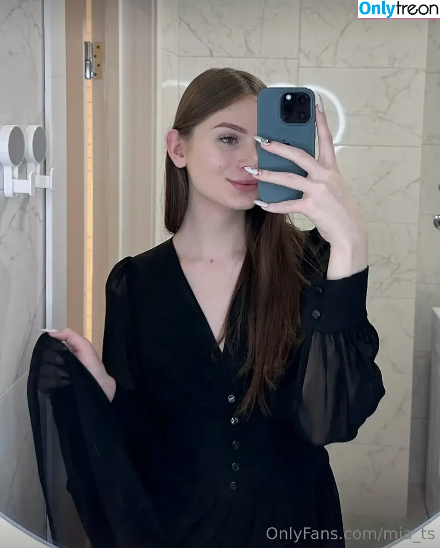 mia_ts nude photo #0127 (mia.ts / t_s_miaa)