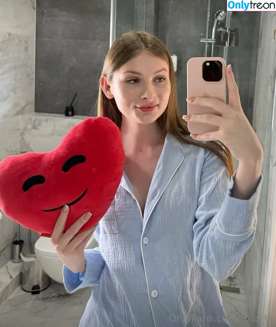 mia_ts nude photo #0130 (mia.ts / t_s_miaa)