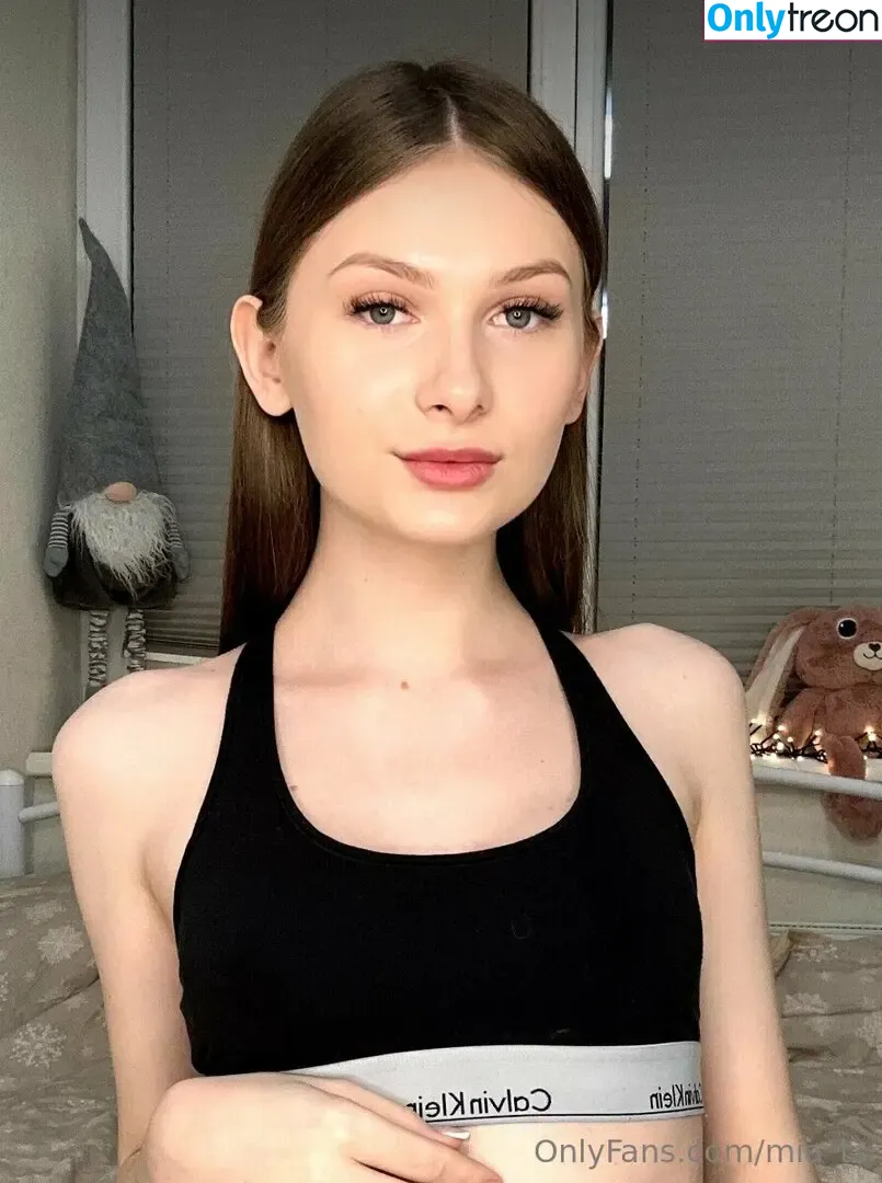 mia_ts nude photo #0144 (mia.ts / t_s_miaa)