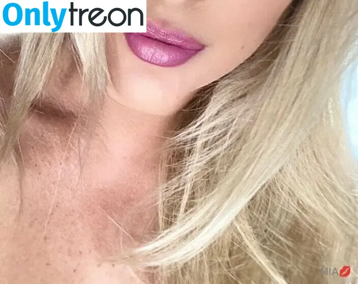 miababyxoxo nude photo #0143 (miababyxoxo44)