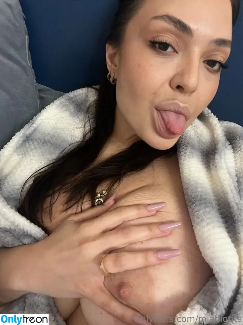 Miabigtits nude photo #0246 ( / mia big tits / miabigtits_official4)