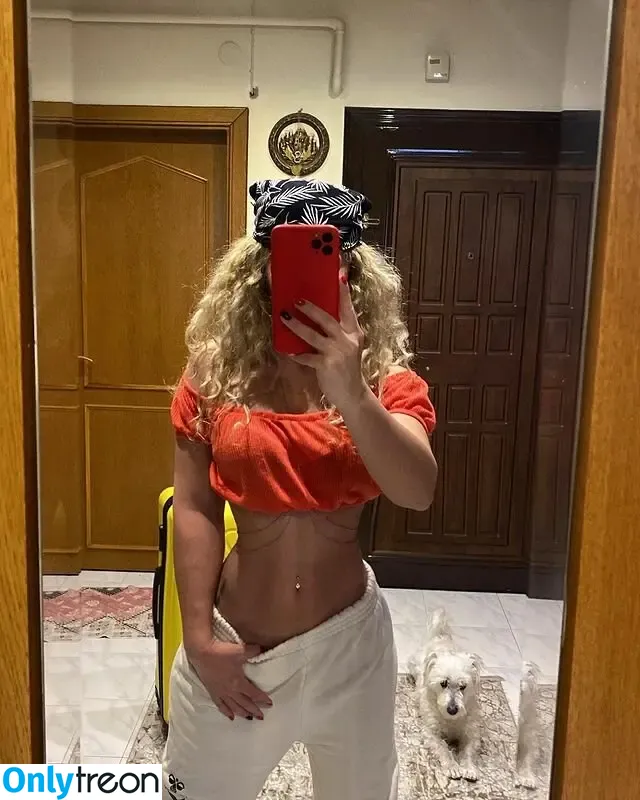 miatoy nude photo #0030 (miastoys123)
