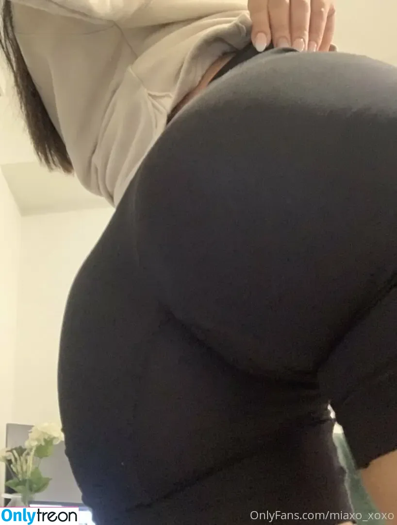 miaxo_xoxo nude photo #0456 (miapaid1 / miaxo_xox)
