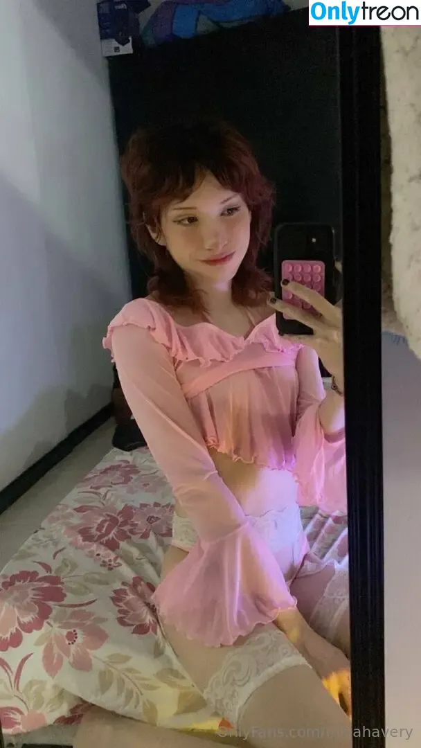 micahavery nude photo #0023 (therealmicahavery)