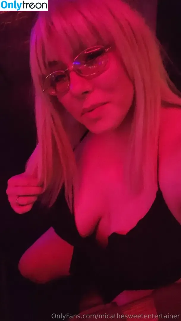 micathesweetentertainer nude photo #0002 (micathesweetentertainer)