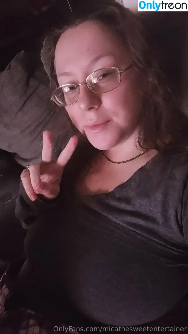 micathesweetentertainer nude photo #0007 (micathesweetentertainer)
