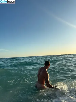  nude photo #0005