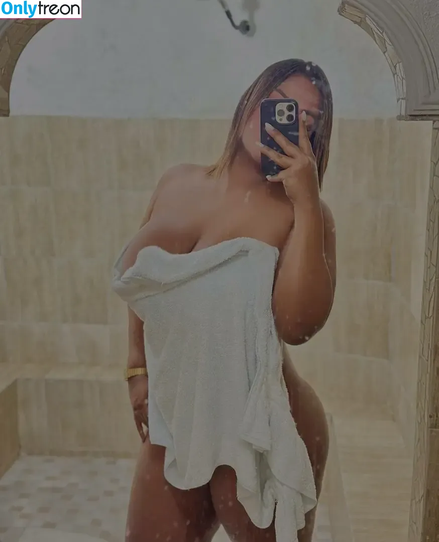 Michelle Carreno nude photo #0016 (Carreno.Barbara)
