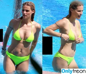 Michelle Hunziker / m_hunziker / therealhunzigram nude photo #0054
