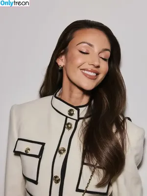 Michelle Keegan / michkeegan nude photo #0686