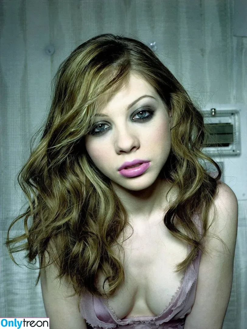 Michelle Trachtenberg nude photo #0009 (michelletrachtenberg)