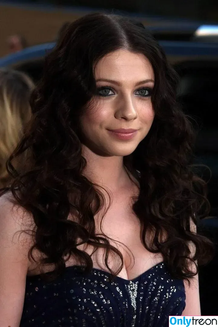 Michelle Trachtenberg nude photo #0019 (michelletrachtenberg)