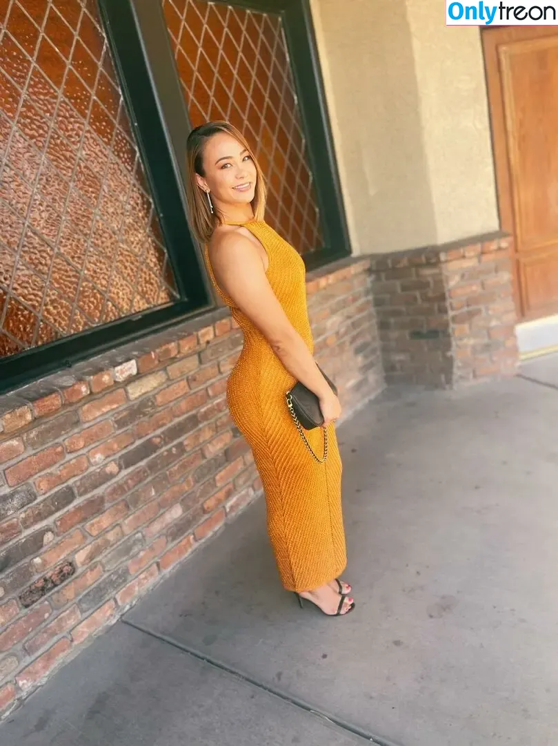 Michelle Waterson nude photo #0123 (Karate Hottie / karatehottiemma)