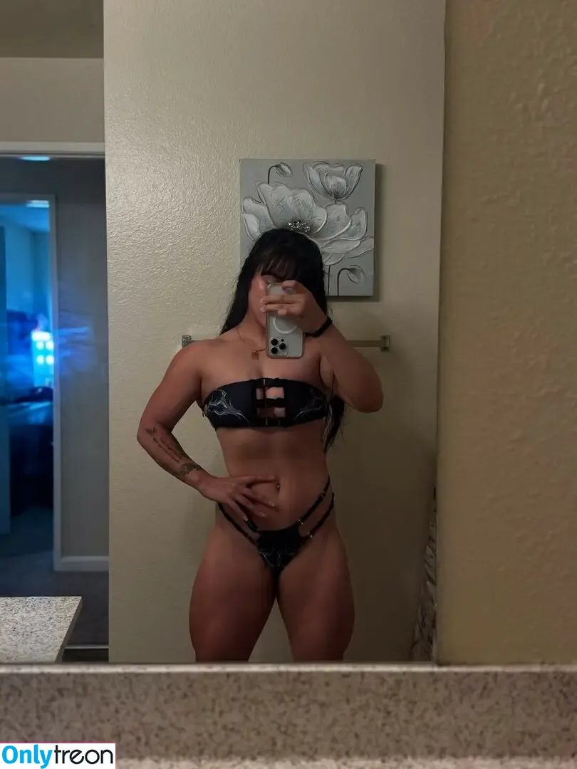 michellellamascorona nude photo #0111 (corona.michelle.llamas / michllamascorona)