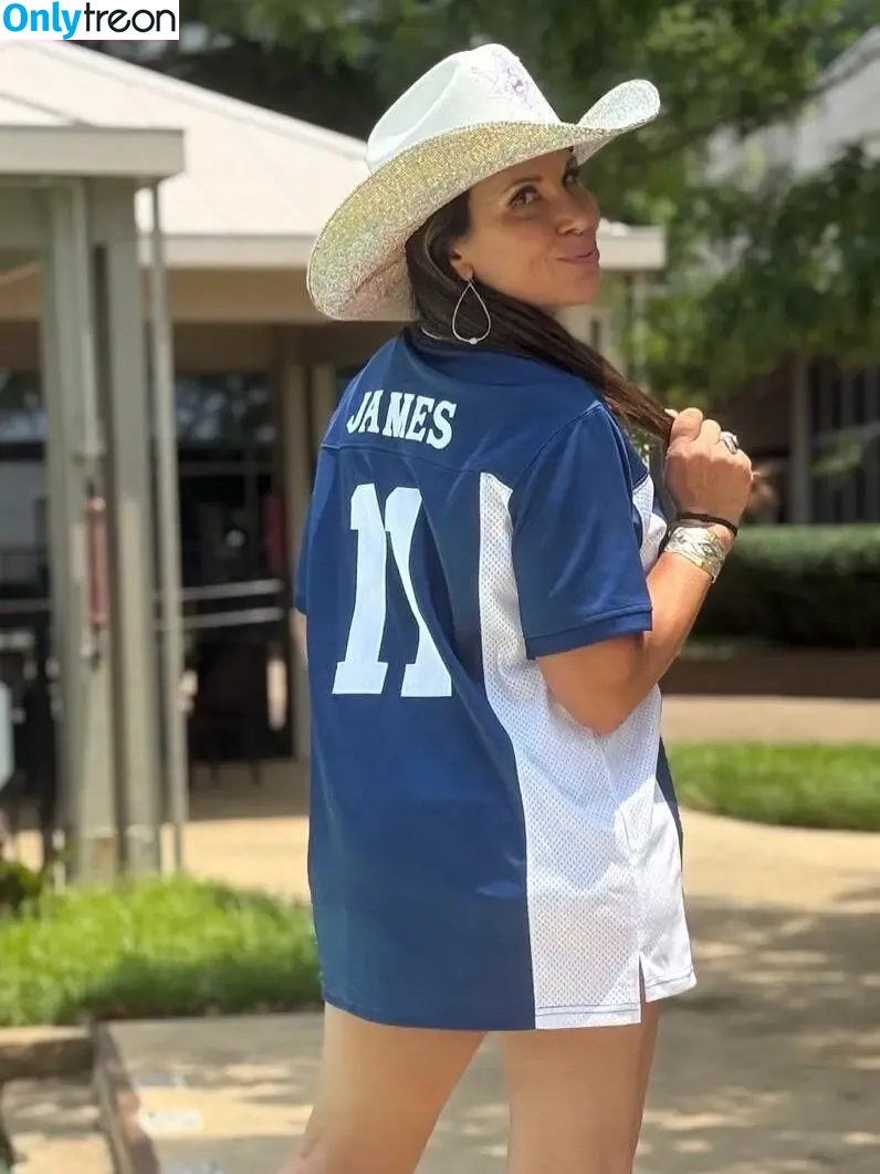 Mickie James nude photo #0918 (michelejames / themickiejames)