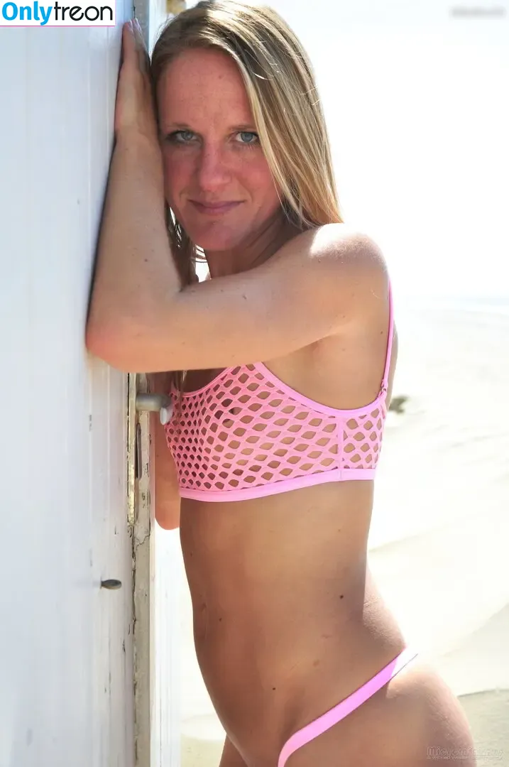 Microminimus & Wicked Weasel Models nude photo #1160 (Microminimus & Wicked Weasel Models)