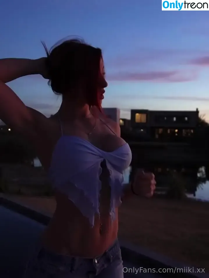 miiki.xx nude photo #0150 (mikiistar_xo)