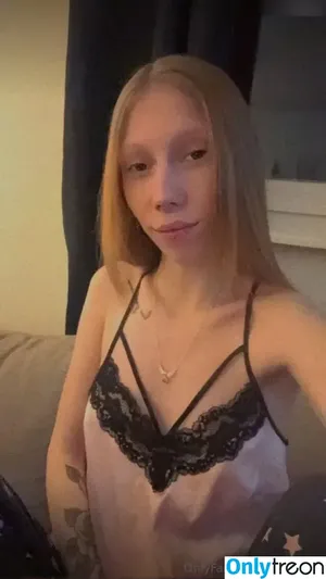  nude photo #0010