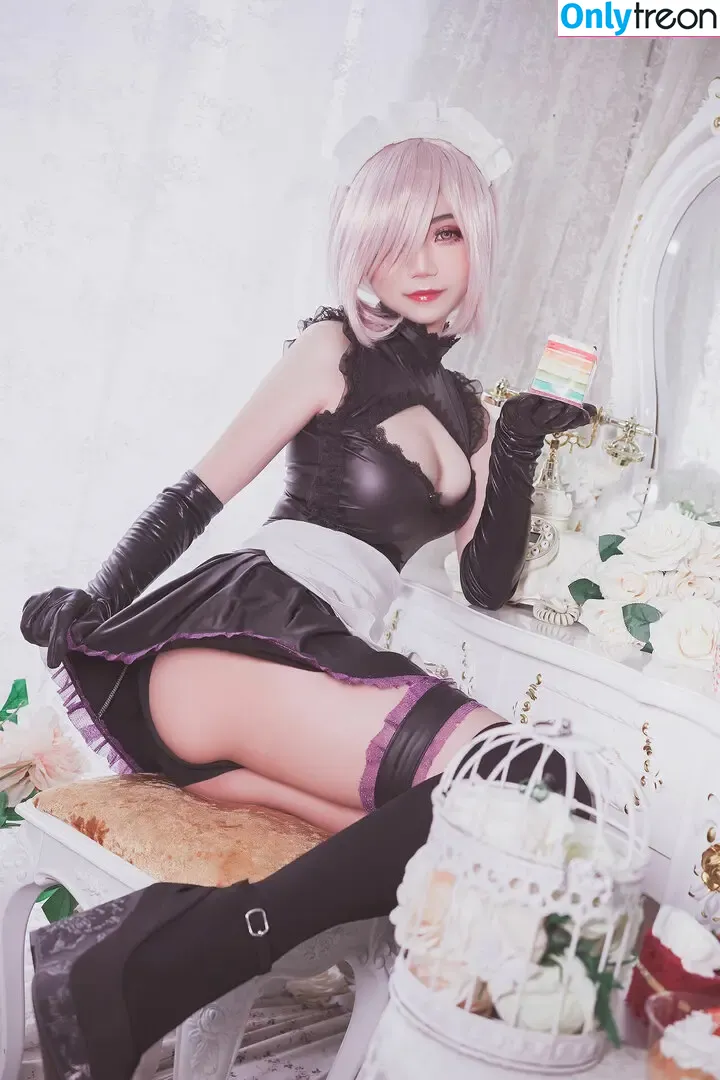 Miinmeow nude photo #0152 (miin.meow)