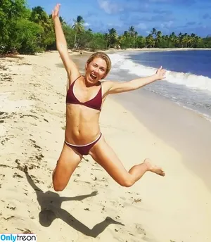 Mikaela Shiffrin / mikaelashiffrin nude photo #0080