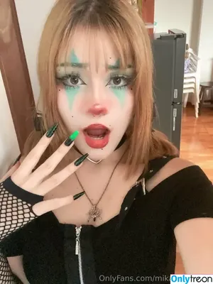 mikansneeowo / mikansnee nude photo #0007