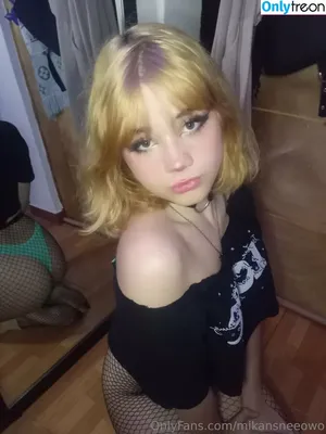 mikansneeowo / mikansnee nude photo #0019