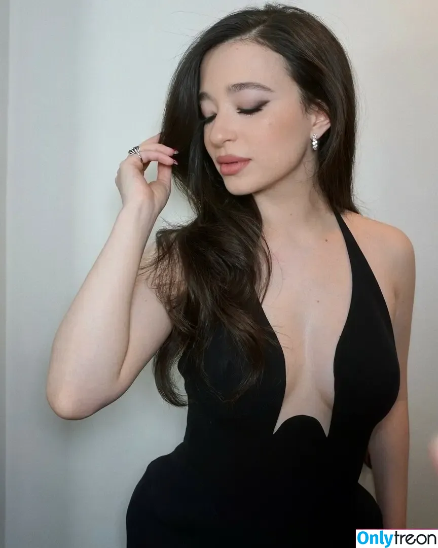 Mikey Madison nude photo #1054 (mikeymadisonsfeed / onlymikeyyyyy)