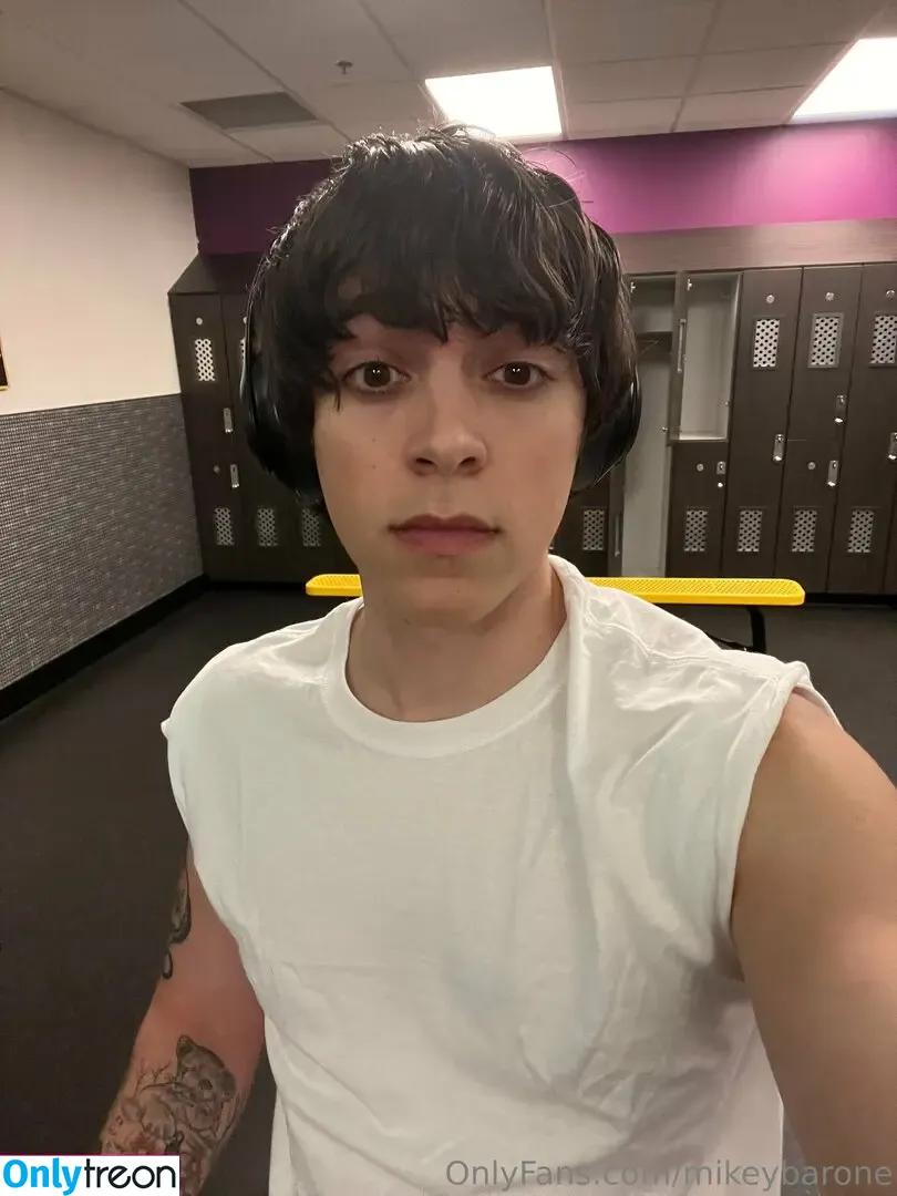mikeybarone nude photo #0084 (mikeybarone)