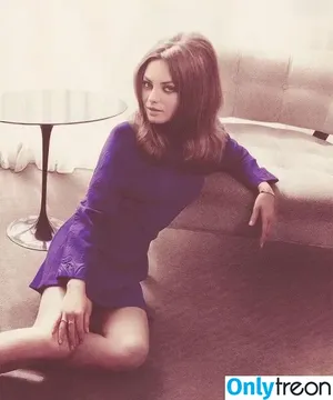 Mila Kunis / MilaKunisv / kunismilaonline / milakunis nude photo #0125