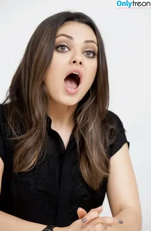 Mila Kunis / MilaKunisv / kunismilaonline / milakunis nude photo #0151