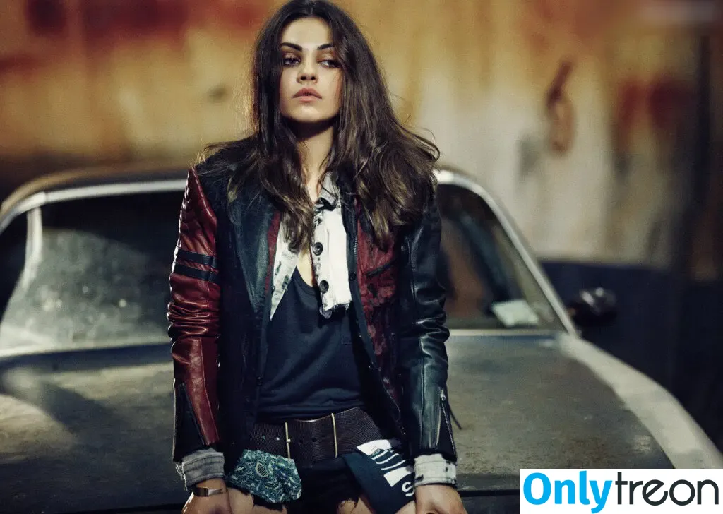 Mila Kunis nude photo #0077 (MilaKunisv / kunismilaonline / milakunis)