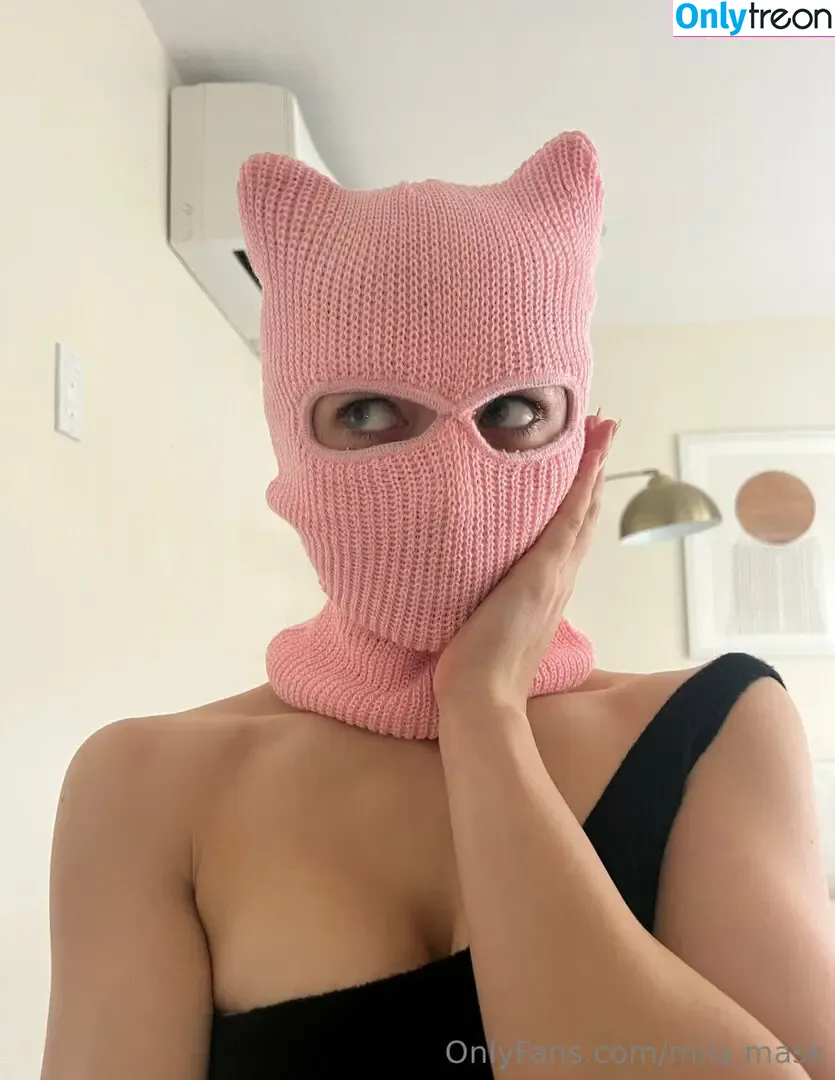 mila.mask nude photo #0014 (mila.mask)