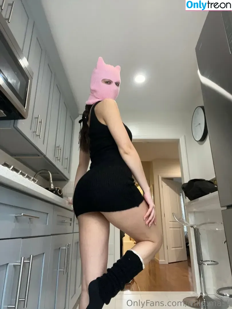 mila.mask nude photo #0020 (mila.mask)