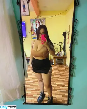 Milagros Gonzalez / milagrosrgonzalez nude photo #0027