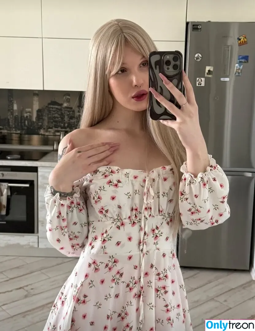 milana_ts nude photo #0115 (milana_ts)