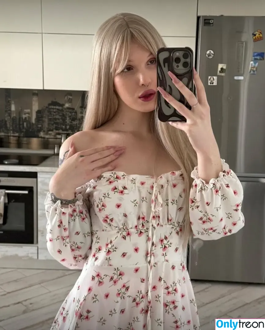 milana_ts nude photo #0143 (milana_ts)