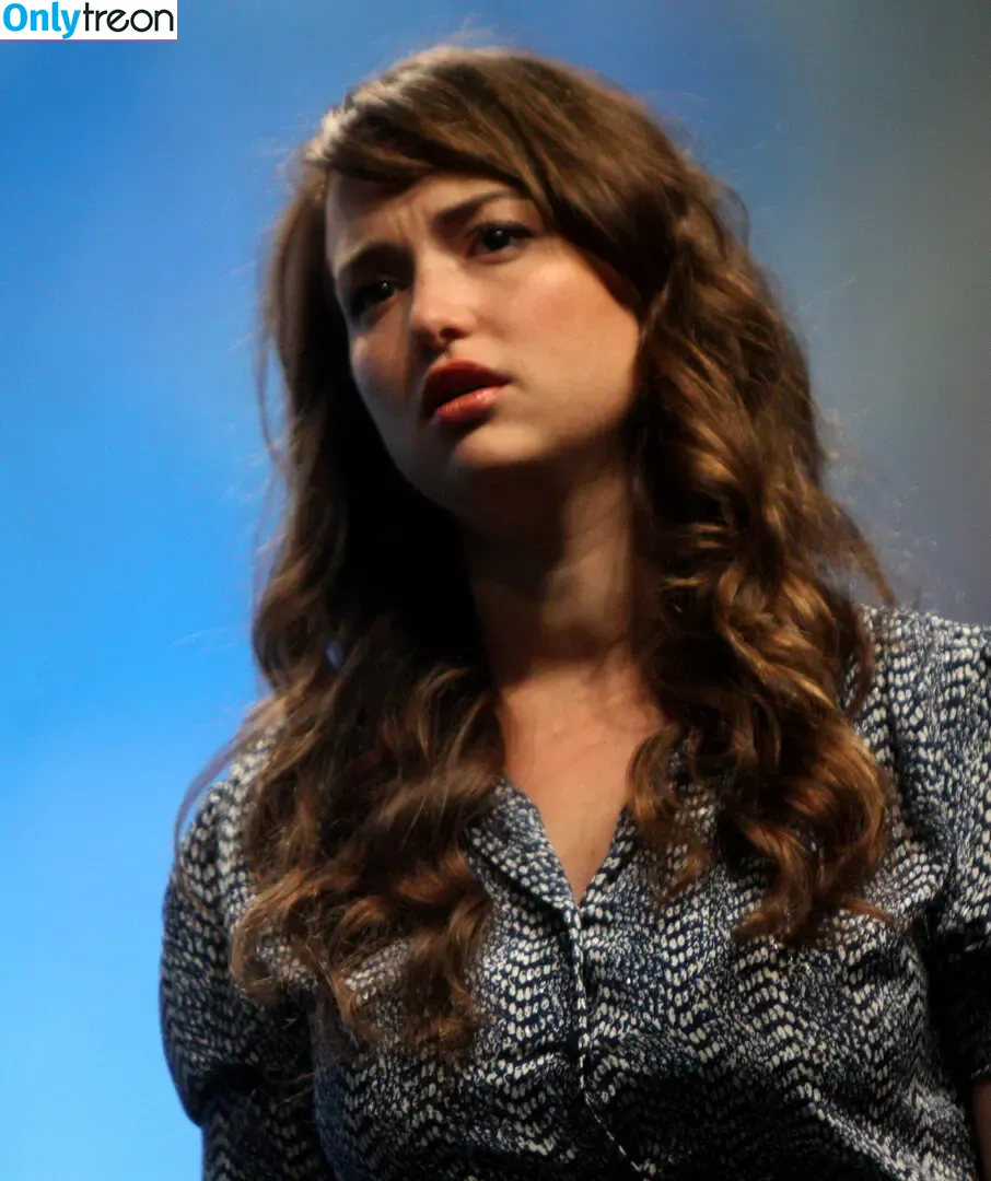 Milana Vayntrub nude photo #0846 (AT&T Girl / mintmilana)