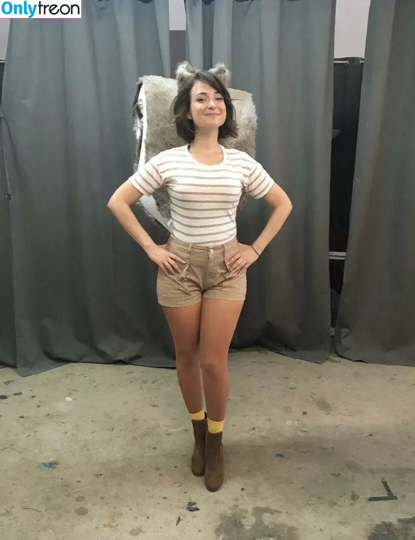 Milana Vayntrub nude photo #0900 (AT&T Girl / mintmilana)