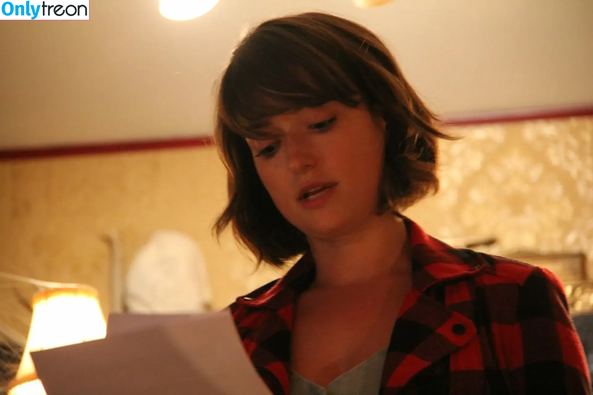 Milana Vayntrub nude photo #0911 (AT&T Girl / mintmilana)