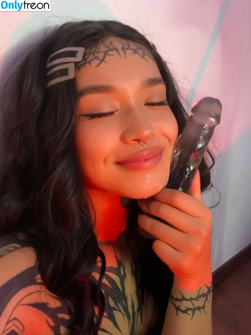 Milaxfairyy nude photo #0001 (milaxmartinez / venuscvlt)