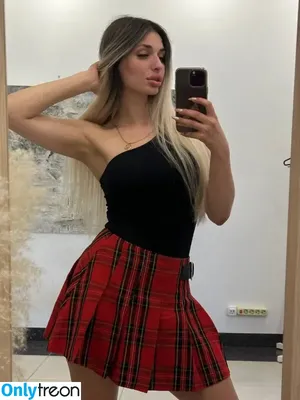  nude photo #0005