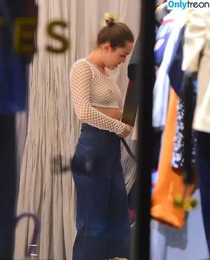 Miley Cyrus / MileyCyrus nude photo #2144