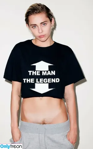 Miley Cyrus / MileyCyrus nude photo #2275