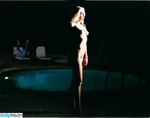 Miley Cyrus / MileyCyrus nude photo #2385