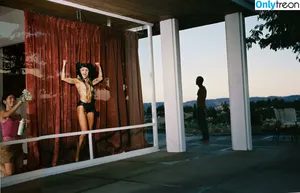 Miley Cyrus / MileyCyrus nude photo #2430